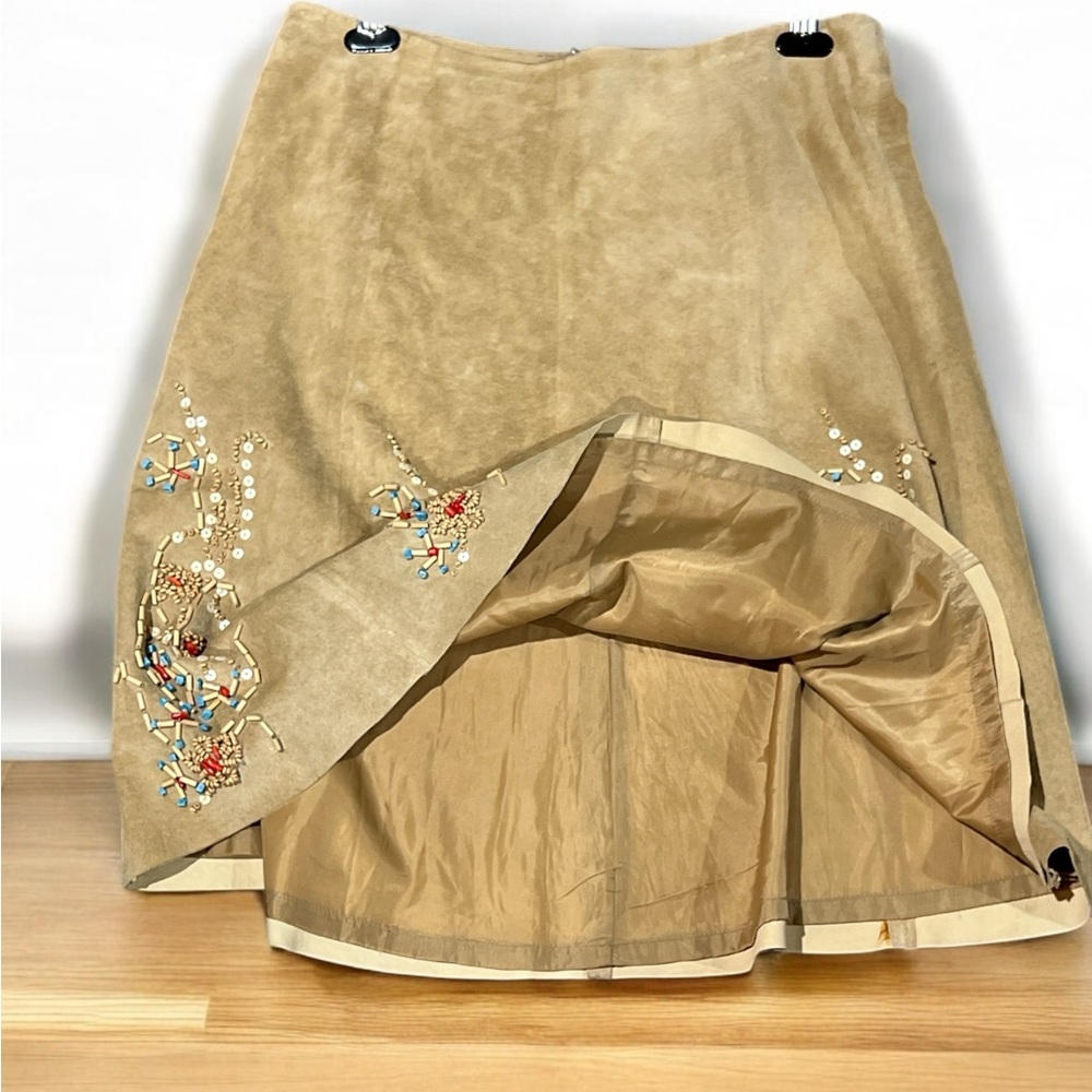 Revue A-Line Leather Beige Decorative Skirt Size 12. - Picture 4 of 5